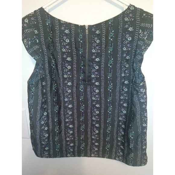 Forever 21 Floral Tiered Ruffle Blouse Sleeveless Back Zip Green Black Medium - Picture 4 of 4
